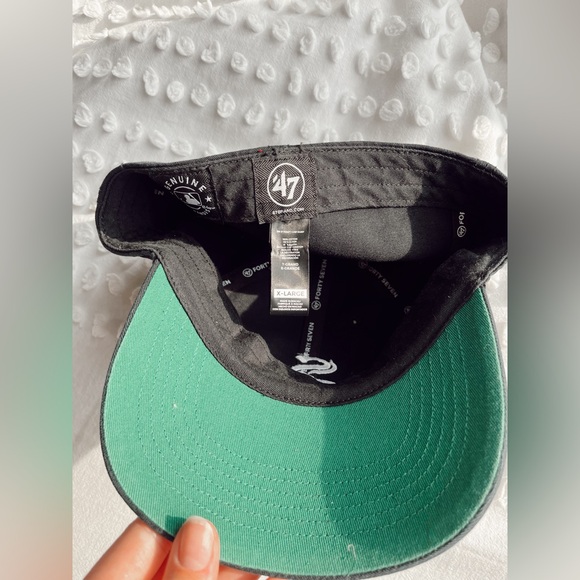 Urban Outfitters MLB White Sox Baseball Cap • NWT - Picture 3 of 4